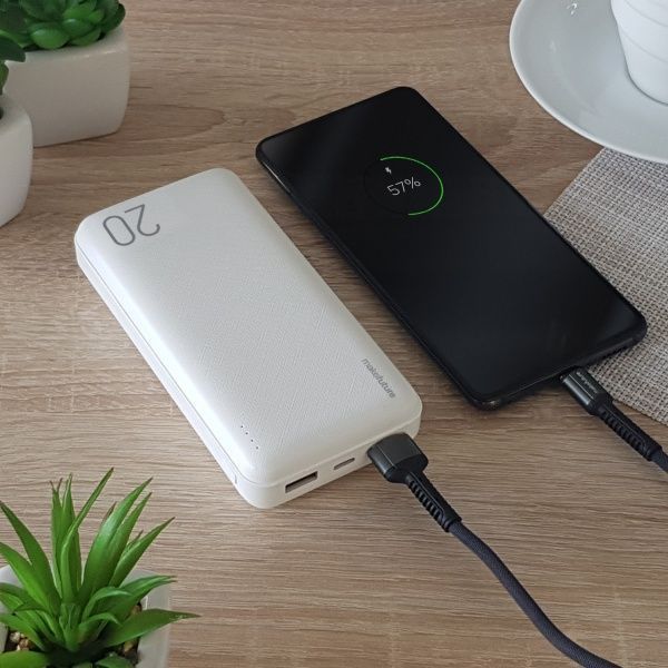Портативное зарядное устройство MakeFuture 20000 mAh (MPB-201WH) White 