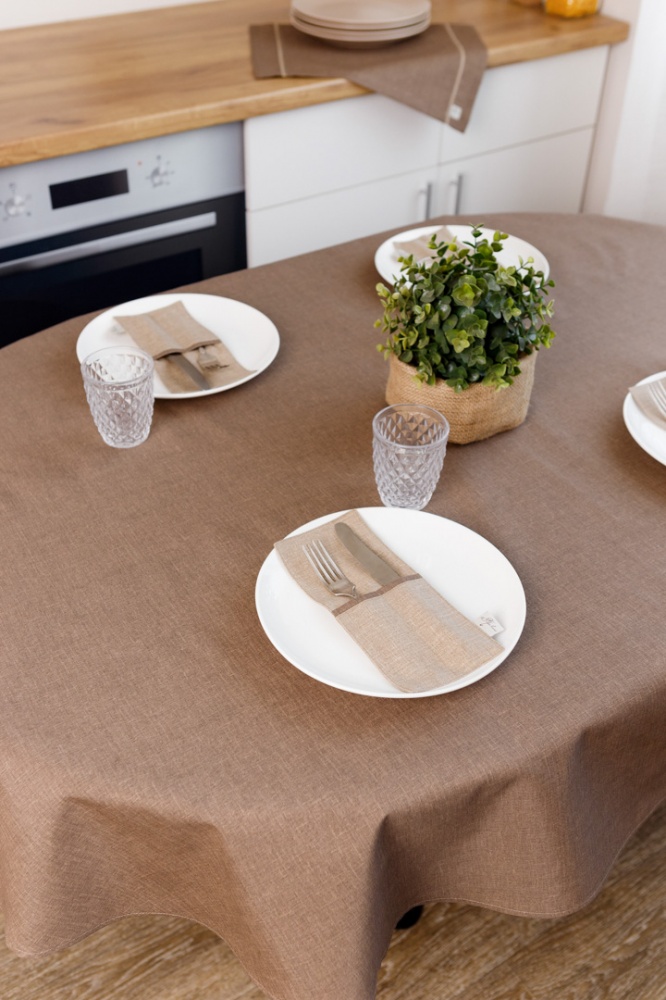 Скатерть овальная Корица Коричневая 133х240 Прованс