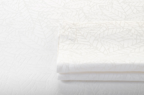 Скатерть Лист 118-23/00 150x220 см бежевый Эдельвика 