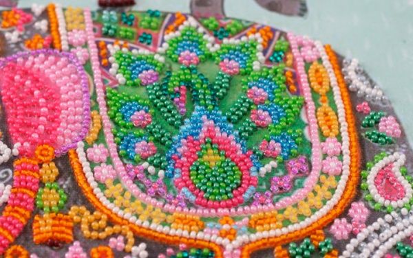 Набор для вышивания бисером на натуральном художественном холсте Три слона к счастью AB-605 Абрис Арт 