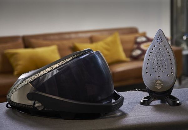 Праска з парогенератором Tefal PRO EXPRESS ULTIMATE+ GV9620 та прасувальна дошка Tefal IB 5100 Pro Comfort у дарунок 