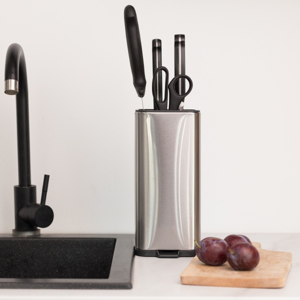 Блок для ножів KP-67 SS/BLACK MVM