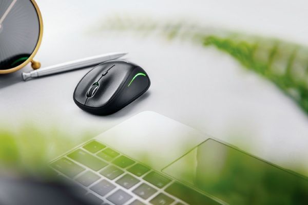 Миша Trust Yvi FX Wireless 22333 black 