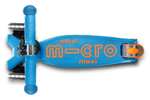 Самокат Micro Mobillity Systems Maxi Micro deluxe LED голубой ММD085 