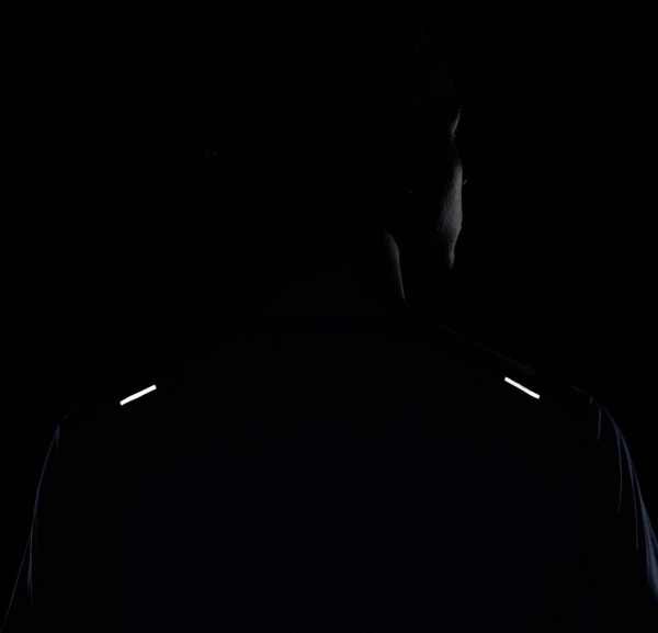 Футболка Nike DF RISE 365 SS CZ9184-482 р.2XL голубой