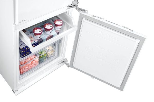 Встраиваемый холодильник Samsung BRB266150WW/UA