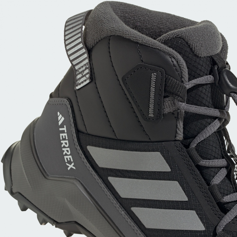 Сапоги для мальчиков Adidas TERREX AX4R CW+ MID JH5490 размер 37 черный