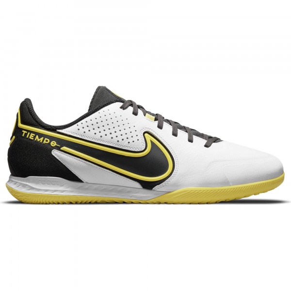 Футзальная обувь Nike React Tiempo Legend 9 Pro IC DA1183-107 р.US 9,5 белый