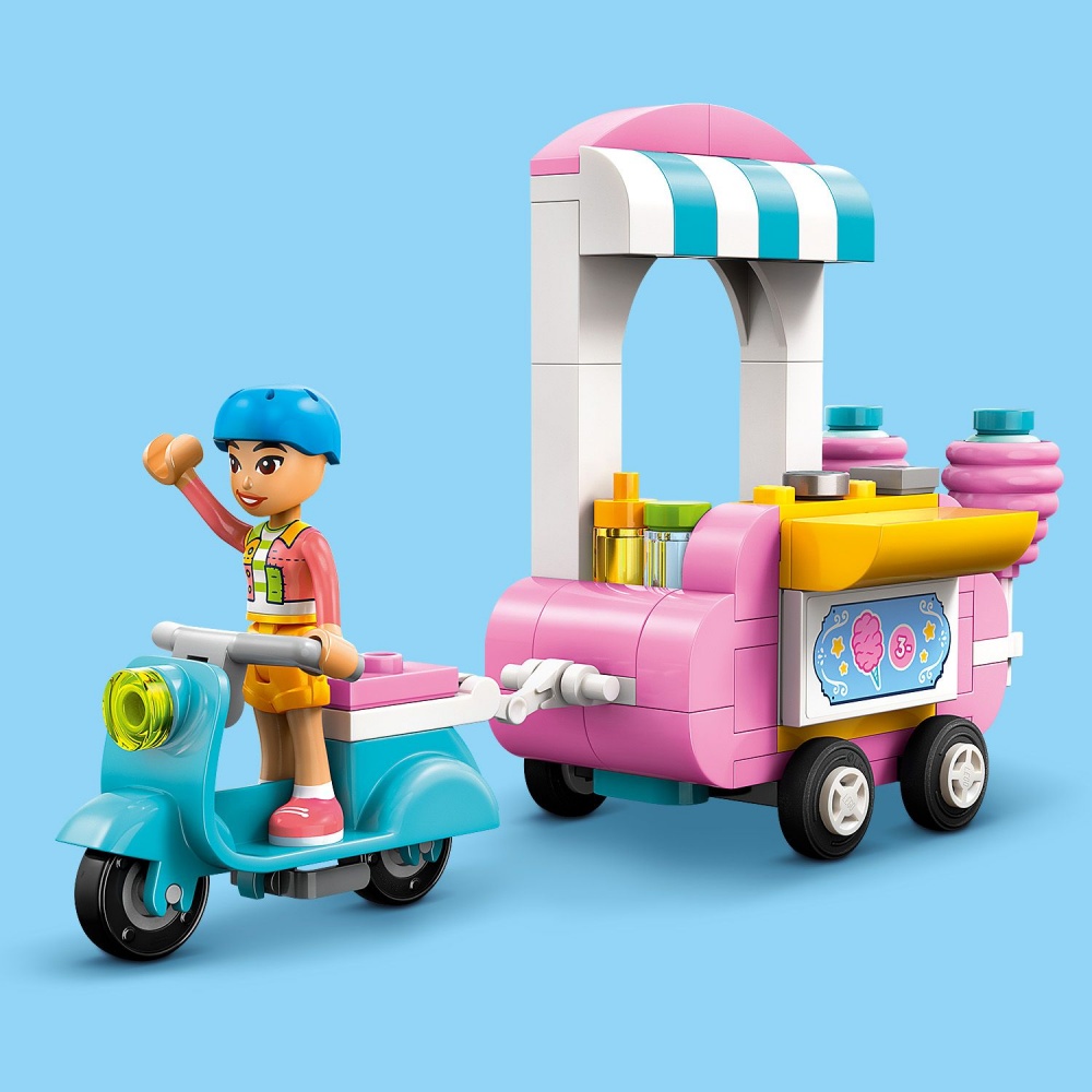 Конструктор LEGO Friends Ятка со сладкой ватой и скутер 42643