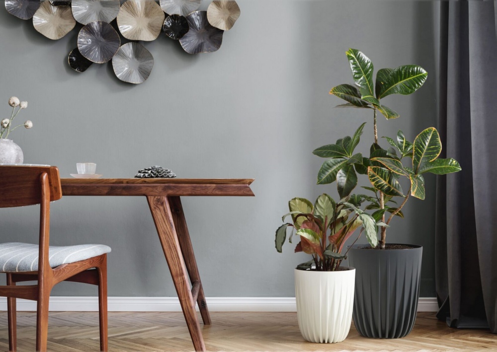 Вазон пластик MIRA TALL круглий антрацит 12,5 л Ламела (9829859)