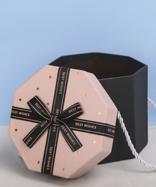 Коробка подарочная с бантом 133x133x115 мм C68102-20T