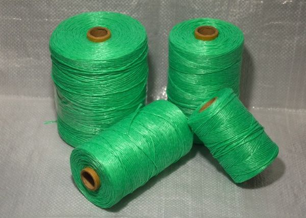 Шпагат поліпропіленовий з УФ-захистом 1 мм в асортименті 0,6 кг