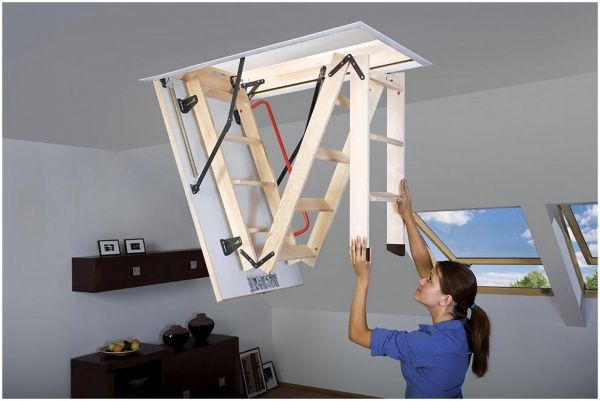 Сходи на горище Fakro LWK-280 з металевим поручнем 94x60 см