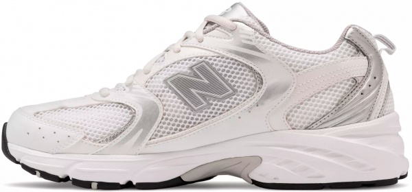 Кроссовки New Balance MR530EMA р.40,5 US 7,5 25,5 см белый