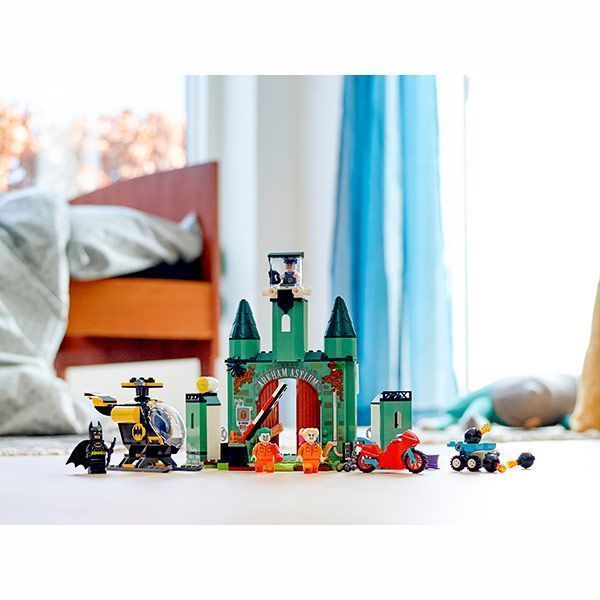 Конструктор Lego Batman Movie Бетмен і Втеча Джокера 76138