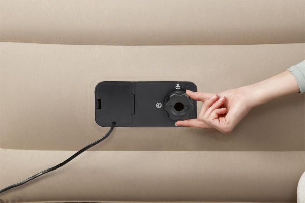 Матрац надувний Bestway Twin со встроенным электронасосом 191х97 см бежевий 10604773