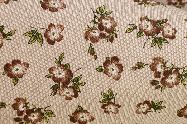 Скатерть Lucy цветок 133x220 см коричневый La Nuit 