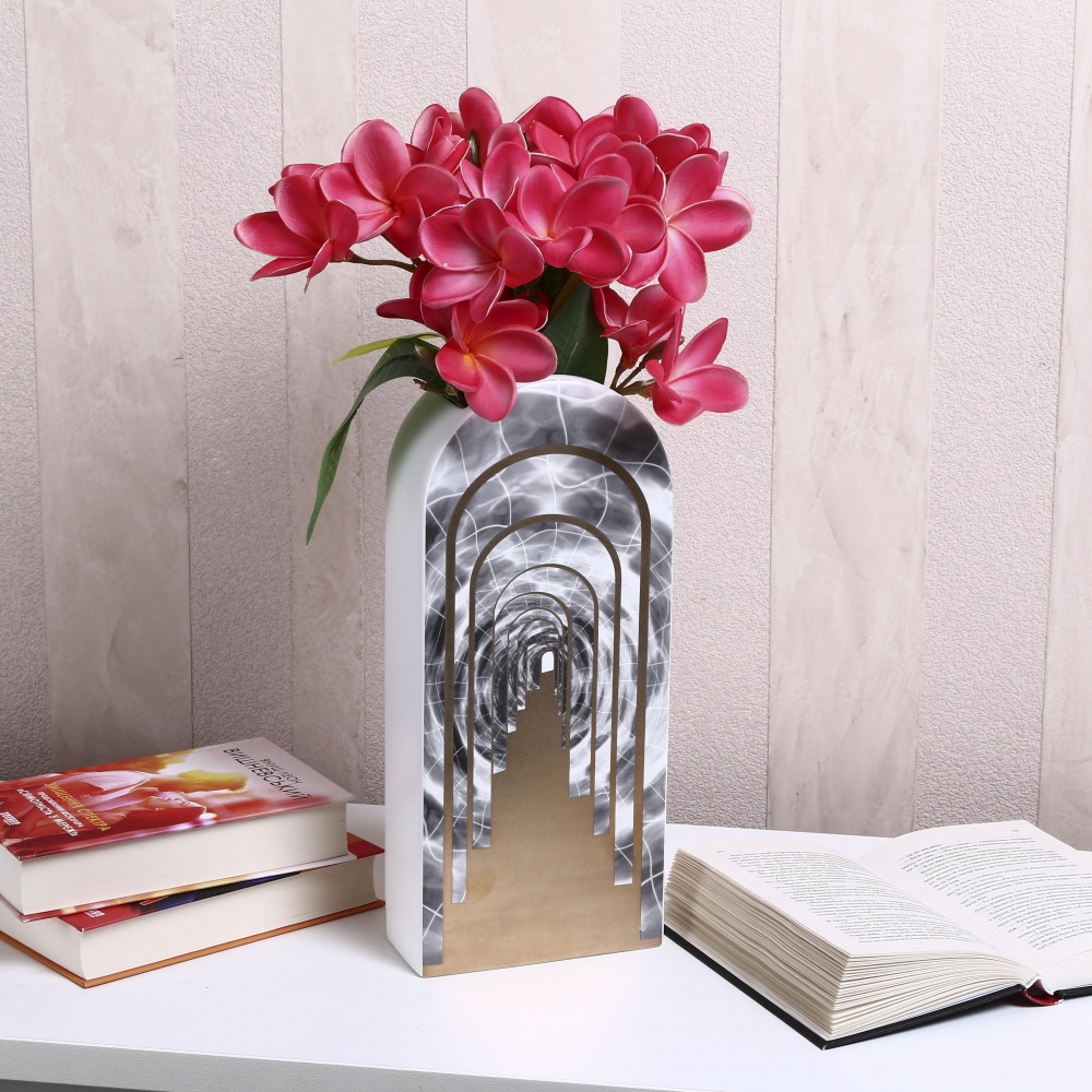 Статуетка Inari Gatsby 35х8х15,5 см сірий із золотим