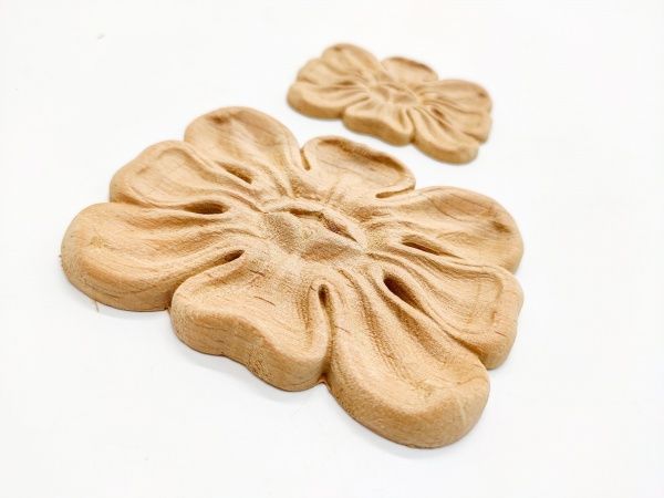 Декоративная панель деревянная розетка 2 шт. RZ.18.60 45х60x4 мм 