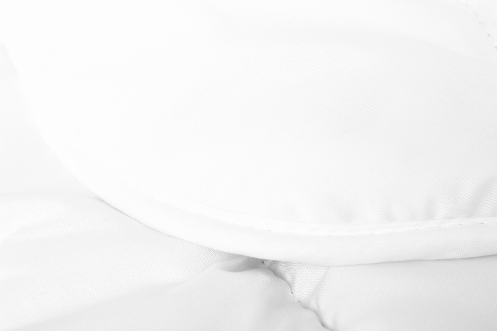 Ковдра стебнована волокном ISOSOFT 155x210 см Songer und Sohne білий