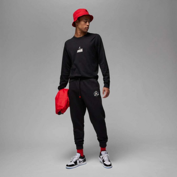 Штани Nike DV7596-010 р. XL чорний