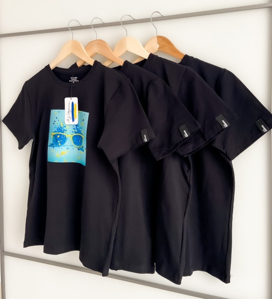 Футболка 000138 р.S черный