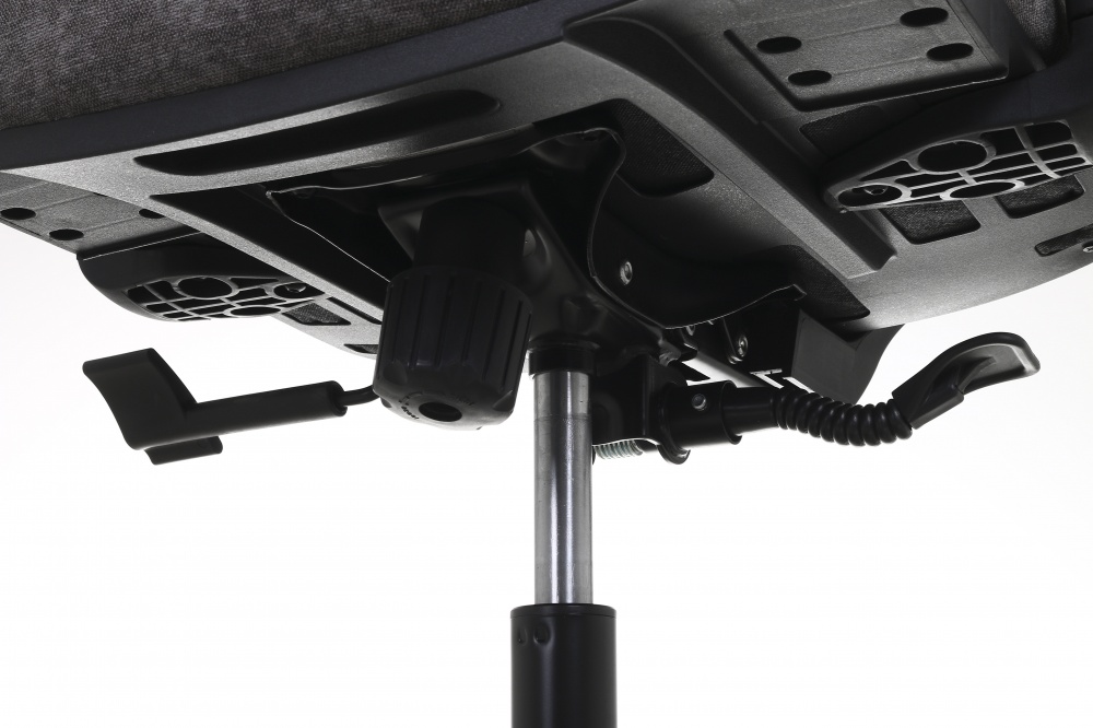 Кресло офисное Центр Меблів Тонго 64,5х70х124 см серый/черный