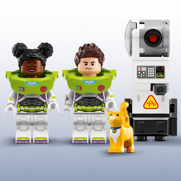 Конструктор LEGO ǀ Disney Битва із Зургом 76831