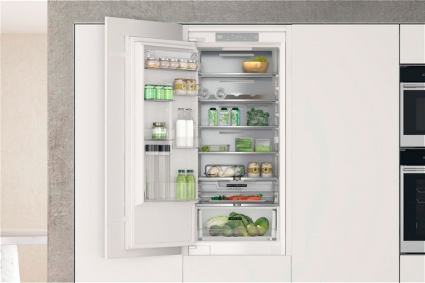 Встраиваемый холодильник Whirlpool WHC20 T352