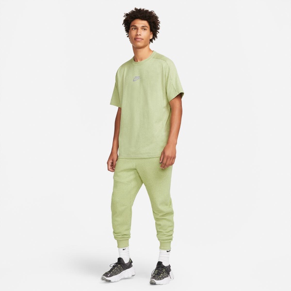 Футболка Nike M NSW SS JSY TOP REVIVAL DM0085-303 р.XL зелений