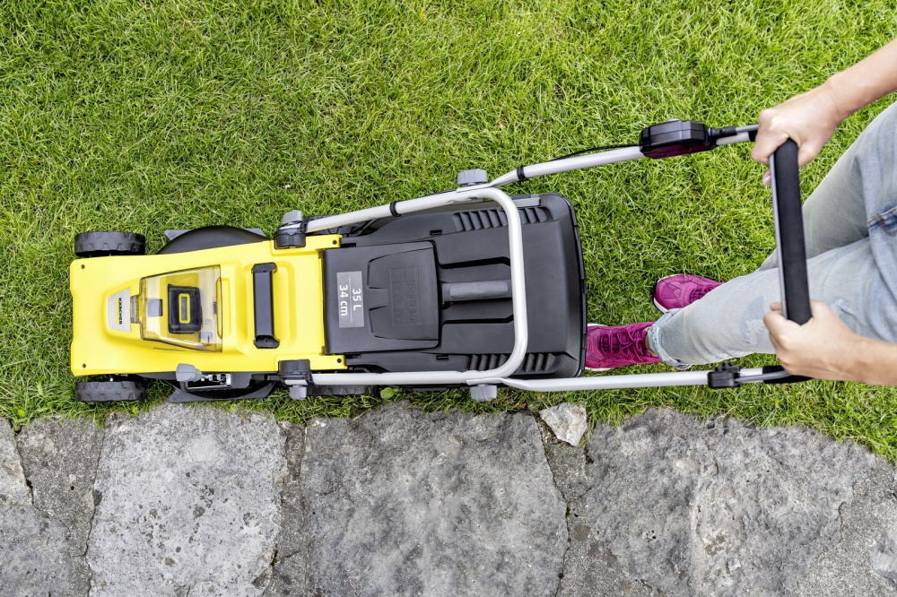 Газонокосарка акумуляторна Karcher LMO 3-18 (1.445-411.0)