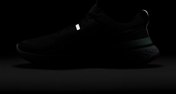 Кроссовки Nike React Miler CW1777-013 р.US 9,5 черный