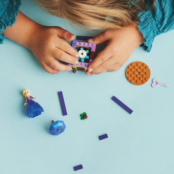 Конструктор LEGO ǀ Disney Рапунцель, що обертається 43214