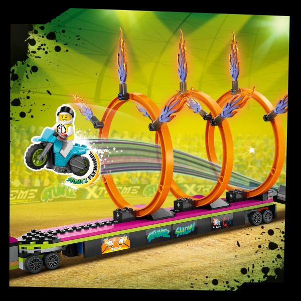 Конструктор LEGO City Завдання із каскадерською вантажівкою та вогняним колом 60357