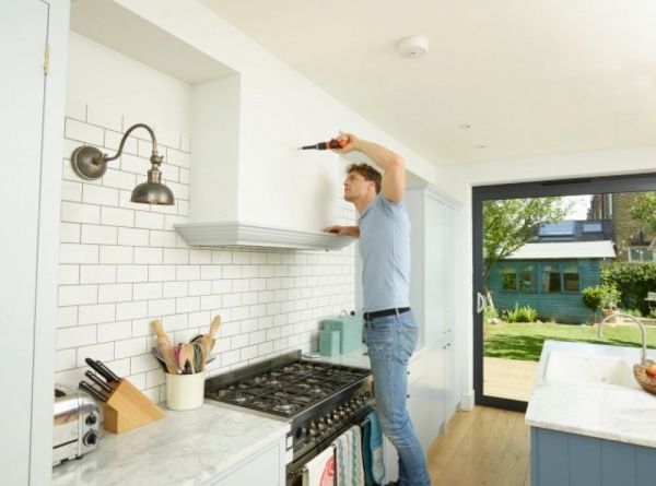 Отвертка аккумуляторная Black+Decker BCF601C