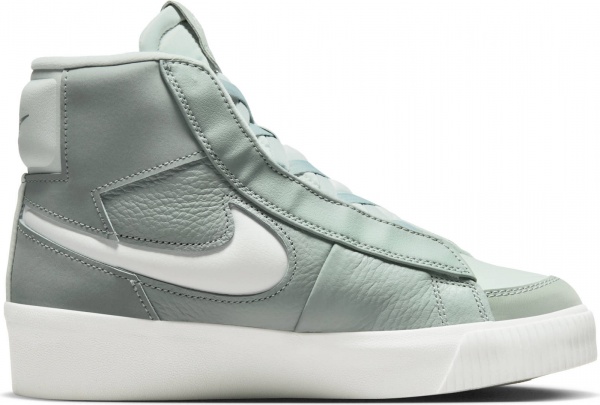 Кросівки Nike W NIKE BLAZER MID VICTORY DR2948-301 р.36,5 зелений