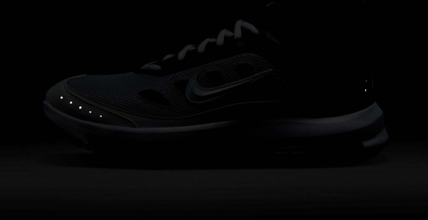 Кроссовки Nike AIR MAX AP CU4826-010 р.41 серый