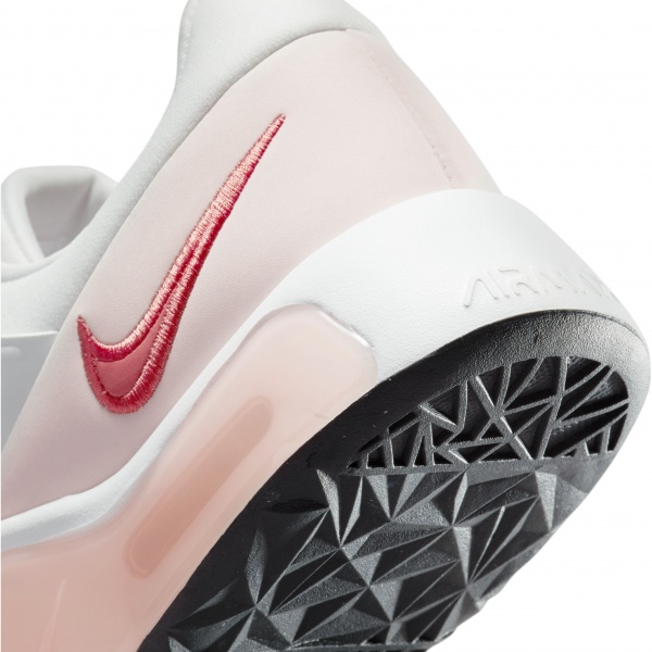 Кроссовки Nike WMNS NIKE AIR MAX BELLA TR 4 CW3398-104 р.39 белый