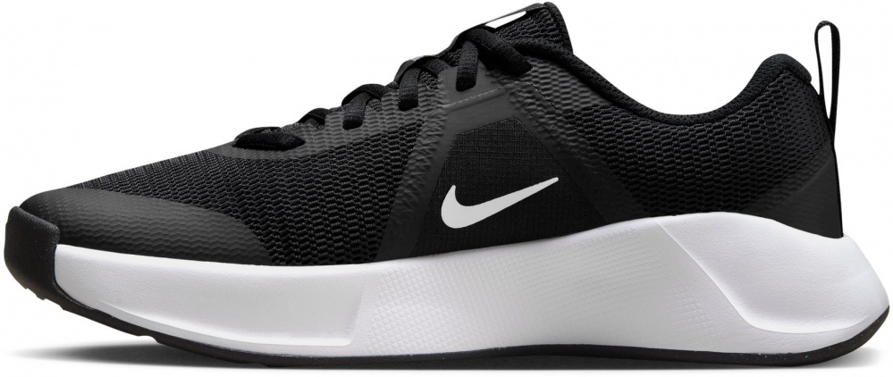 Кросівки жіночі демісезонні Nike MC TRAINER 3 FQ1830-001 р.37,5 чорні