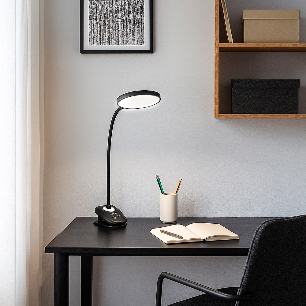 Светильник настольный аккумуляторный LightMaster черный DE1149 5W 330Lm