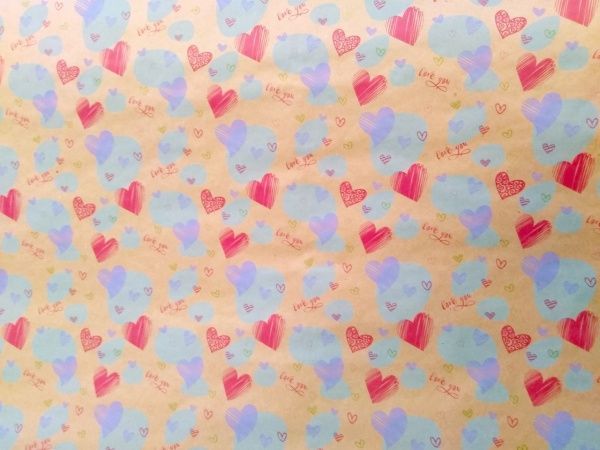 Бумага для упаковки крафт принт Сердце Love you 0,7x2 м
