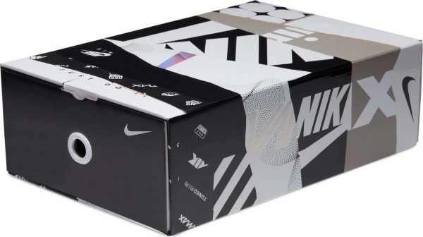 Кросівки Nike Air Max 2090 EOI DA9357-100 р.US 8 рожево-біло-синій