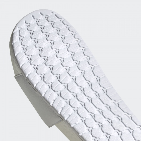 Шльопанці Adidas ADILETTE BOOST EG1909 р.UK 4 білий