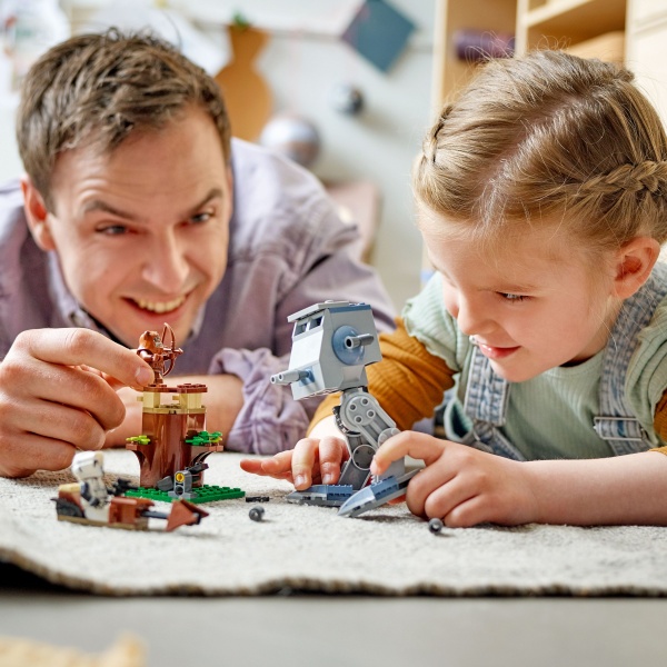 Конструктор LEGO Star Wars AT-ST™ 75332