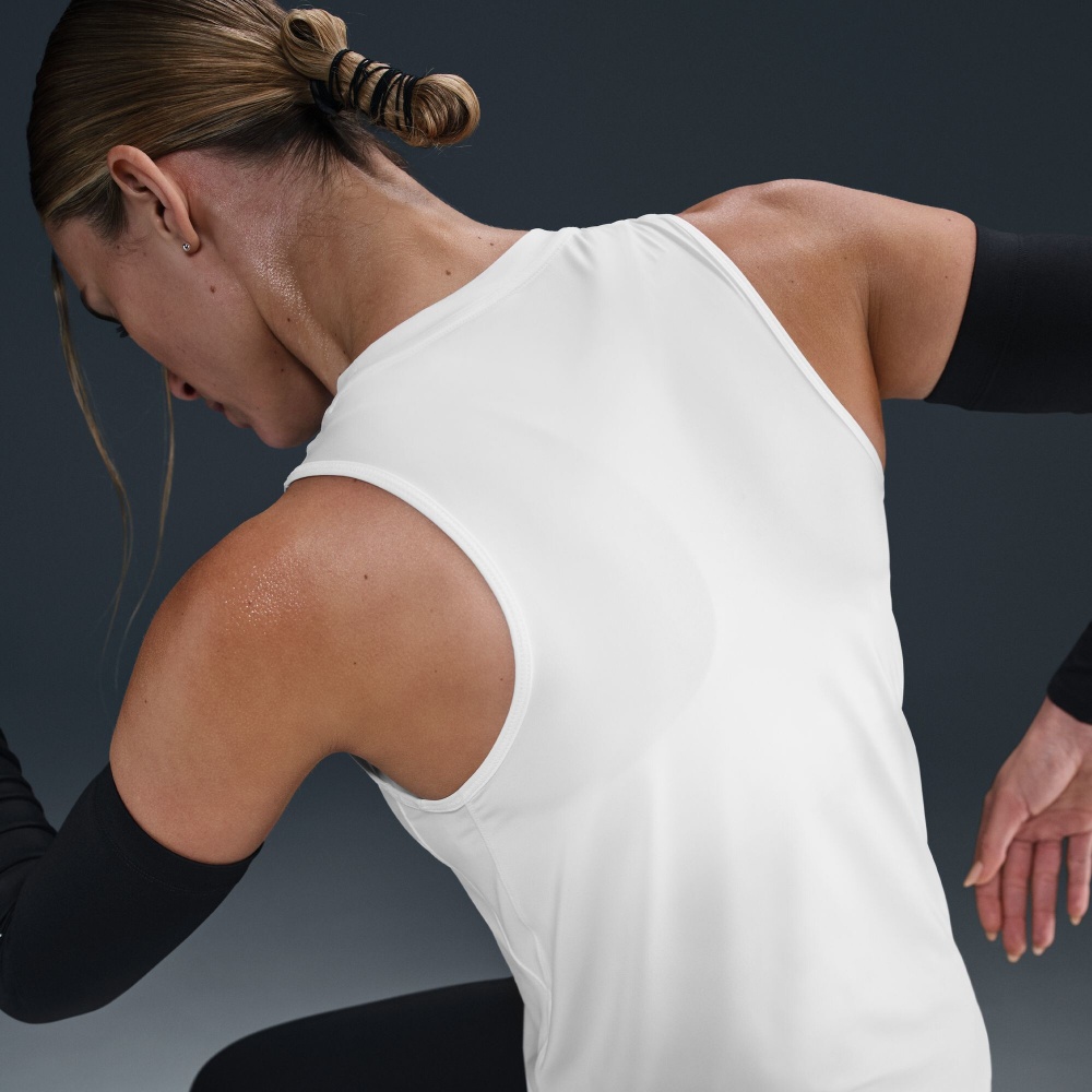 Майка Nike W NK ONE CLASSIC DF TANK WT IB9385-100 р.XS білий