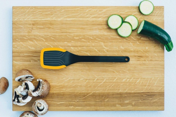 Лопатка кухонная Functional Form 29 см 1027300 Fiskars