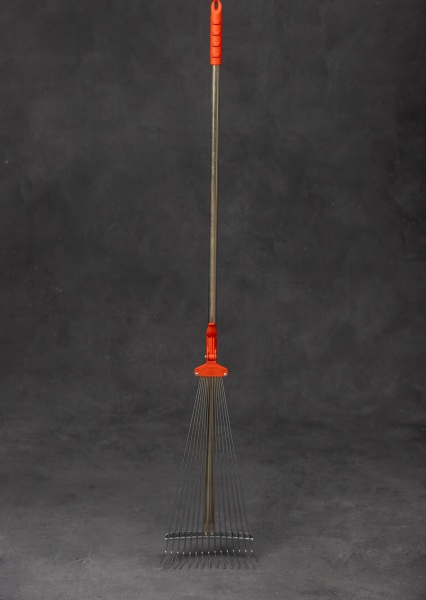 Грабли веерные Евро 1150 мм