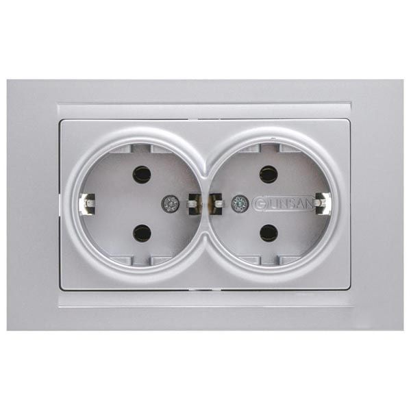 Розетка подвійна із заземленням Gunsan Moderna без шторок срібний MD 29 15 150