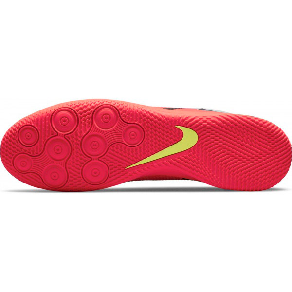Футзальне взуття Nike Phantom GT2 Club IC DC0829-167 р.US 11 білий