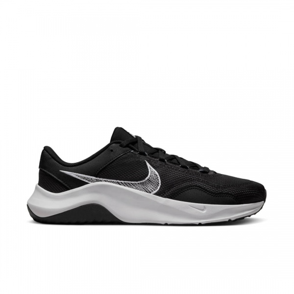 Кроссовки Nike LEGEND ESSENTIAL 3 DM1120-001 р.45 черный